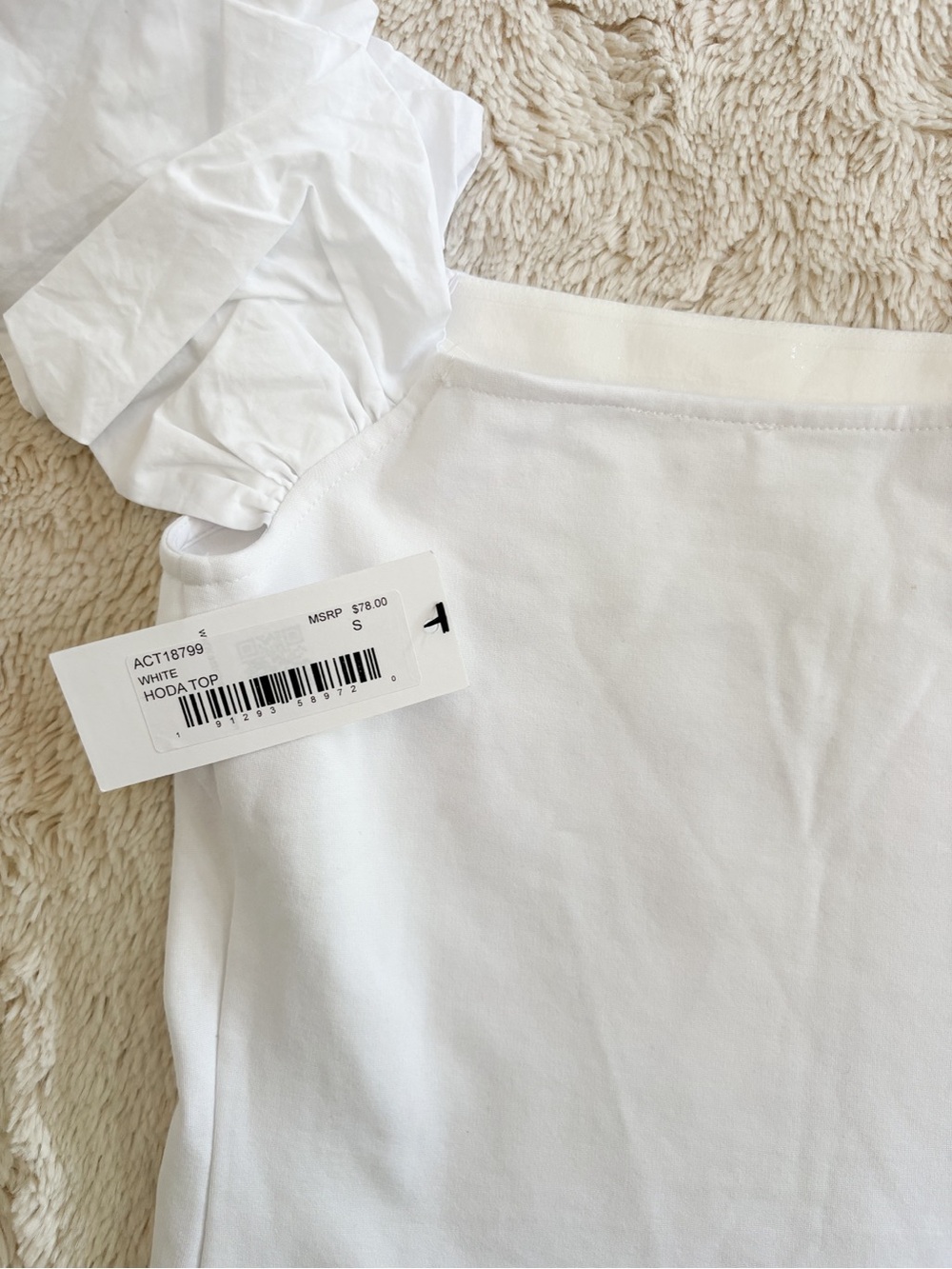 ASTR The Label Hoda Top Small White Puff Sleeve Square Neck NWT - Picture 6 of 7